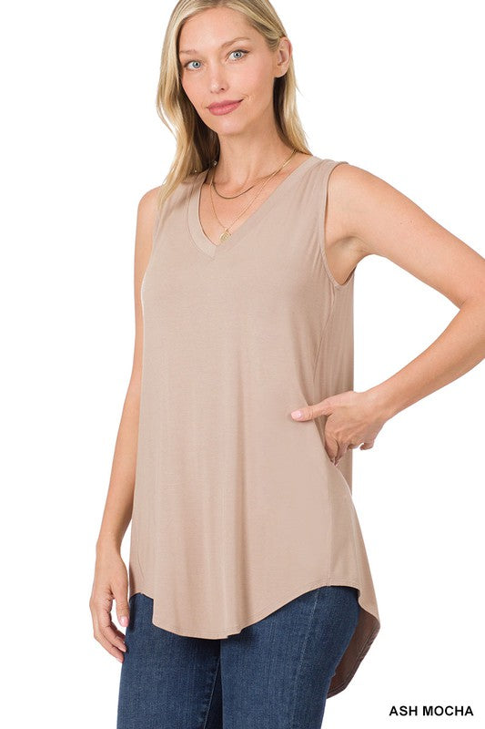 LUXE RAYON SLEEVELESS V-NECK HI-LOW HEM TOP