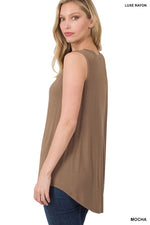 LUXE RAYON SLEEVELESS V-NECK HI-LOW HEM TOP