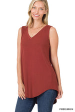 LUXE RAYON SLEEVELESS V-NECK HI-LOW HEM TOP