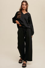 V-neck Sweatshirt and Pants Set