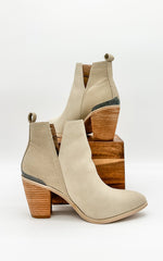 Very Volatile Mumba Bootie in Chalk