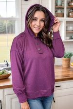 Royalty Hacci - Hooded Pullover