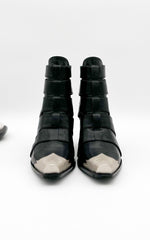 Beast Dakota Ankle Boots in Black