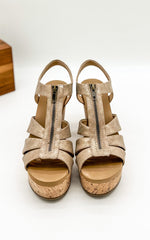 Very Volatile Laredo Wedge in Beige