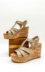 Very Volatile Laredo Wedge in Beige