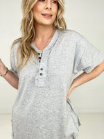 Zenana Raw Edge Detailed Button Closure Short Sleeve Top