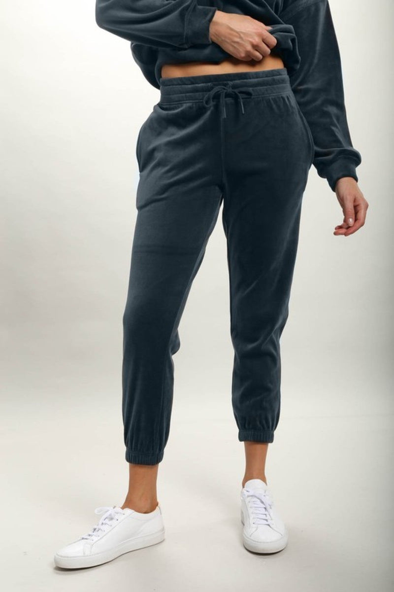 Chic Comfort Velour Joggers With Drawstring Waist