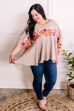 Savanna Jane Bold Embroidered Floral Top In Natural Dahlia