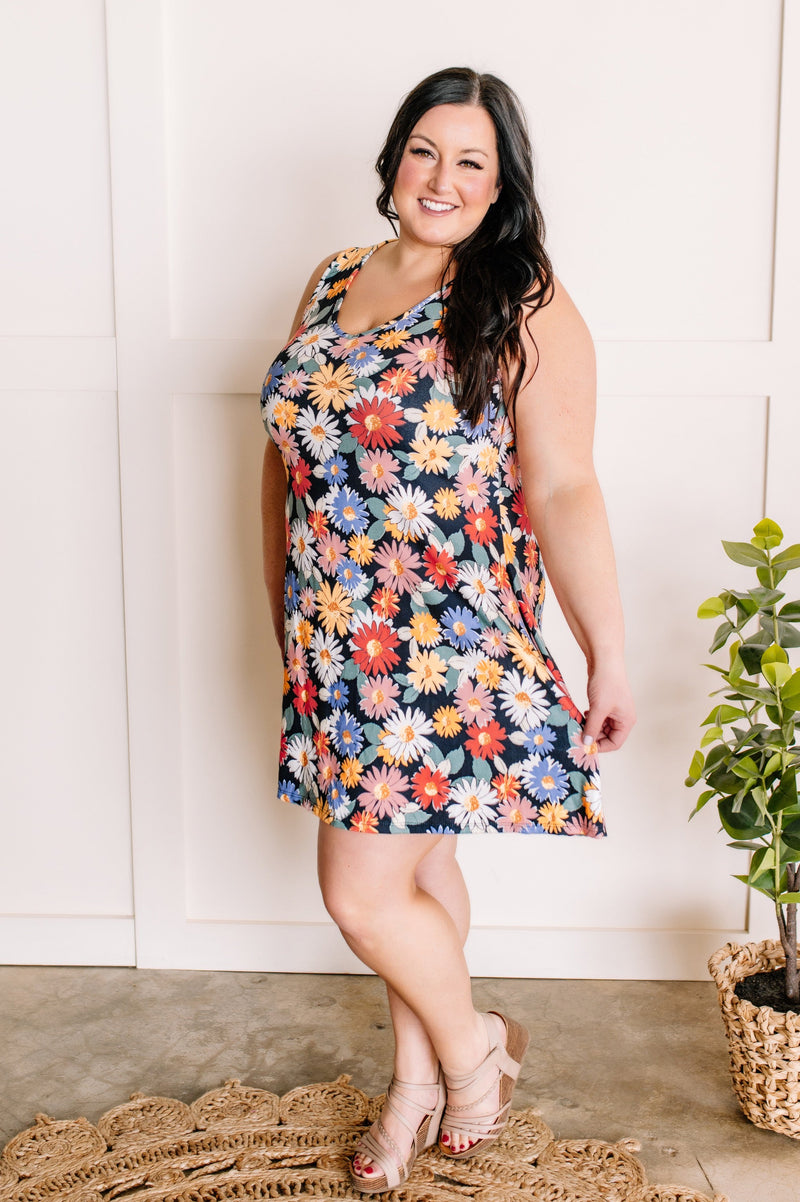 Sleeveless Casual Dress With Pockets In Colorful Daisies