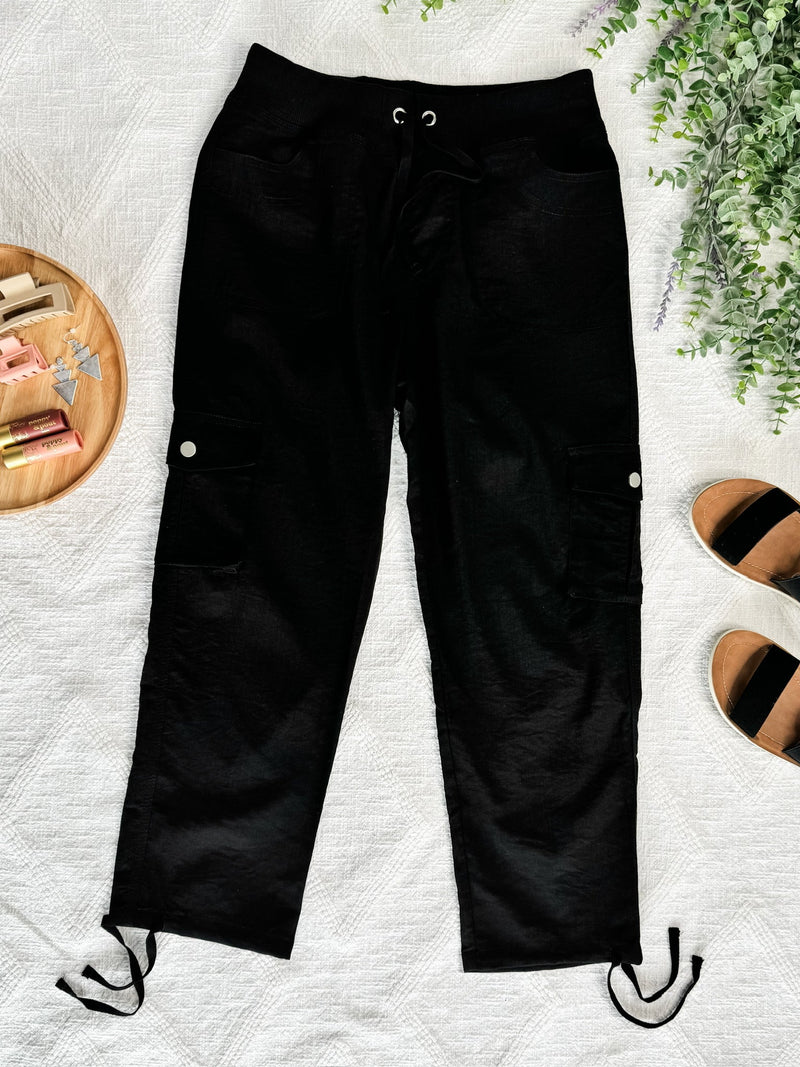 Lightweight Cropped Cargo Dressy Pants In Deep Black