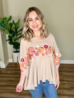 Savanna Jane Bold Embroidered Floral Top In Natural Dahlia