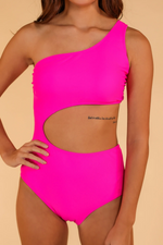 The Camilla One Piece with Cutout Pink