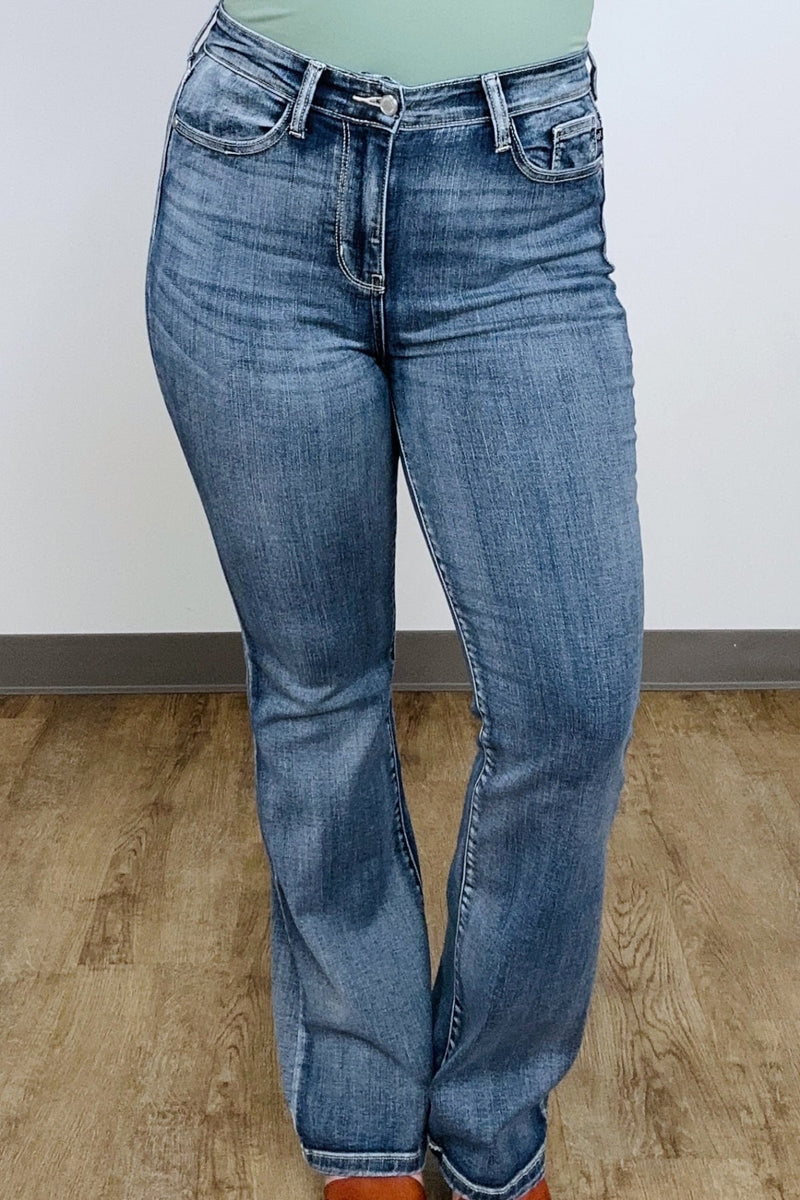 Judy Blue High Waist Contrast Wash Bootcut Jeans