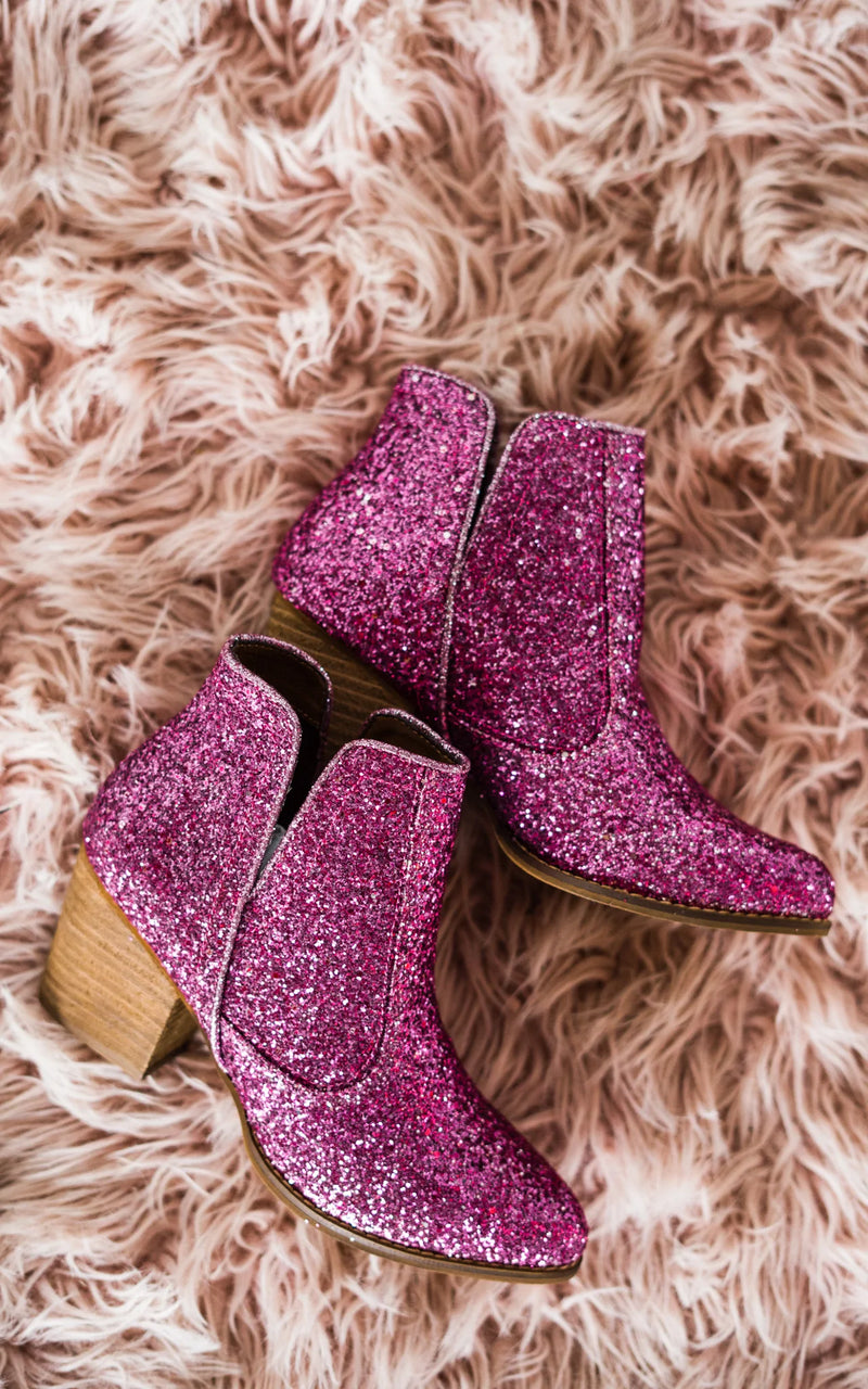 Not Rated Fiera Booties in Fuchsia