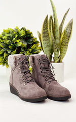 Corkys Fox Bay Boot in Grey