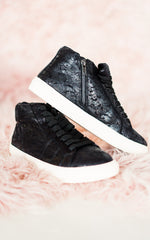 Corkys Imagine Sneaker in Black Metallic