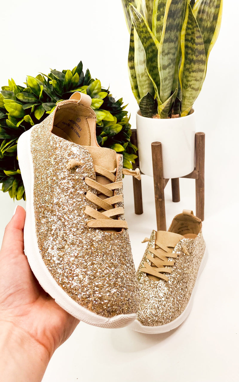 Not Rated Glitter Sneaker in Gold