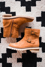 Corkys Receipts Boots in Cognac